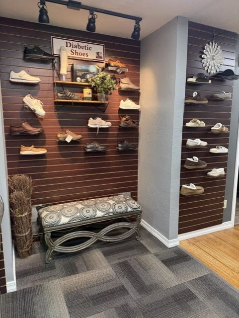 custom fit diabetic shoes available for proper support from a podiatrist
